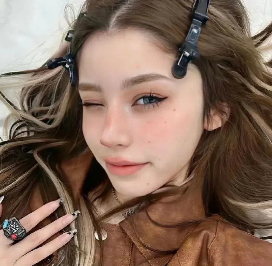 慕情